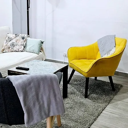 Chic La Caleta Apartment