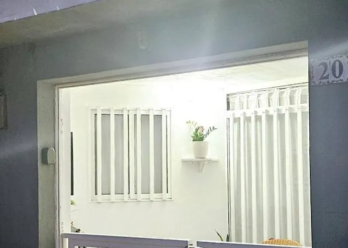 Chic La Caleta * La Medida