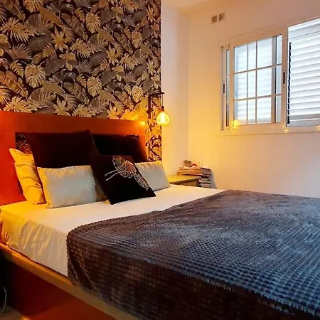 Chic La Caleta Apartment La Medida