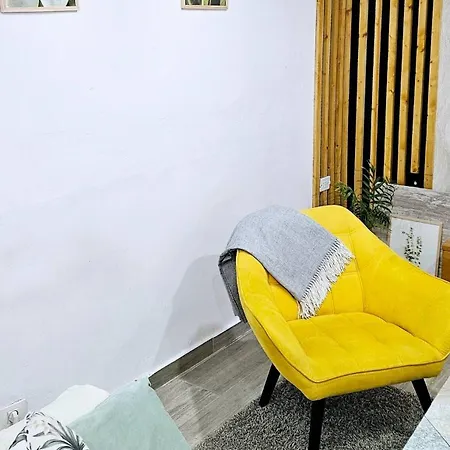 Chic La Caleta Апартаменты *